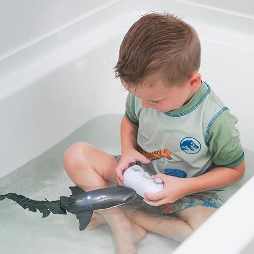 Playtigo 2.4Ghz Remote Control Shark Pool Toys for Boys Kids,Highly Realistic Shark Pool Toys for Kids,RC Boat Outdoor Water Toy with Light and Spray Water for Boys Girls Ages 6+ (with 2 Batteries) thumbnail 7