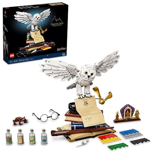 LEGO Harry Potter Hogwarts Icons - Collectors' Edition 76391 20th Anniversary Collectable Model, with 3 Exclusive Golden Minifigures: Dumbledore, McGonagall and Hagrid; Great Gift Idea - Image 1