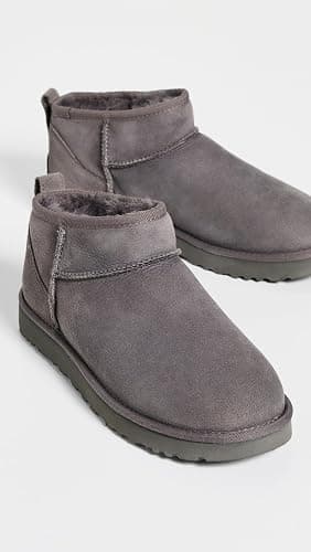 UGG Women's Classic Ultra Mini Boot thumbnail 5