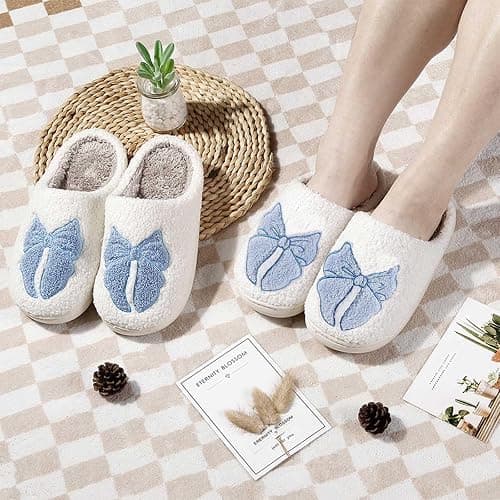 HIPINISS Womens Mens Slippers Retro Memory Foam Cute Cartoon Plush Fluffy Warm Fur Lined slippers Indoor House Home Winter Shoes thumbnail 2