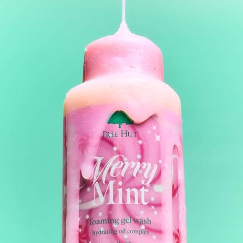 Tree Hut Merry Mint Foaming Gel Wash, Moisturizing & Hydrating Body Wash with Shea Butter, Gently Cleanses for Soft, Fresh & Radiant Skin, Holiday Gift & Stocking Stuffer, 18 fl oz thumbnail 7