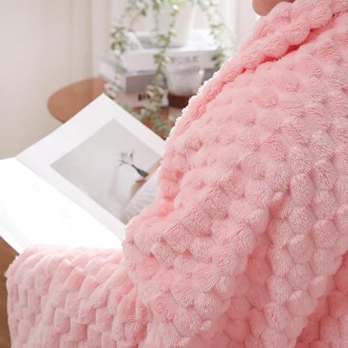 Puncuntex Pink Throw Blanket 50"×60" inches Gifts for Mom Fuzzy 3D Jacquard Decorative Flannel Fleece Super Soft Plush Cozy Blanket for Couch Sofa Chair Lightweight thumbnail 6