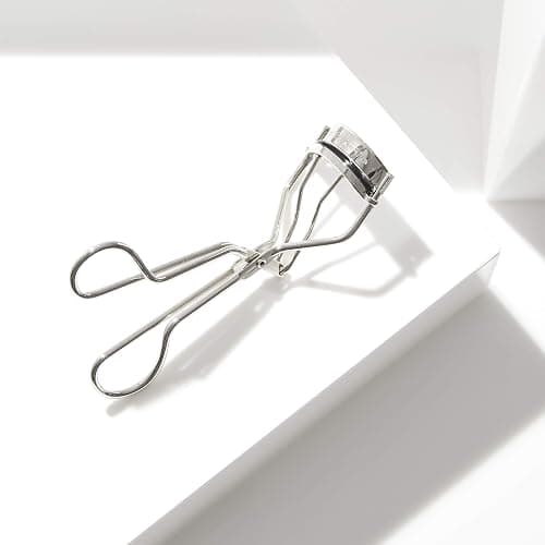 Tweezerman Classic Eyelash Curler with Refill Pads - Makeup Eyelash Tool for all Eye Shapes thumbnail 7