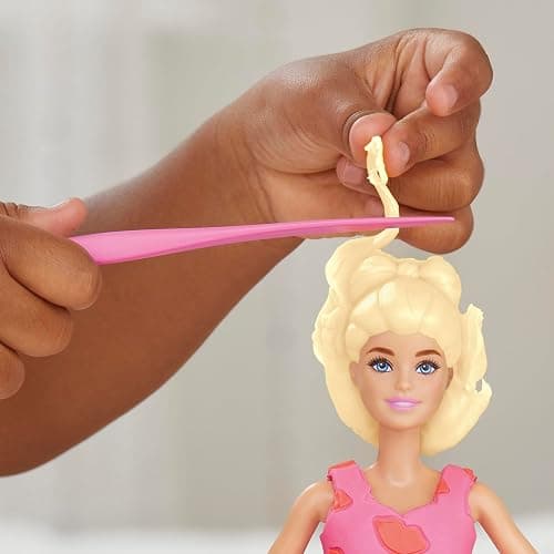 Play-Doh Barbie Designer Fashion Show Set, Make Doll Clothes with 21 Fashion Accessories & Modeling Compound, Kids Arts & Crafts for Girls & Boys 5+ thumbnail 8