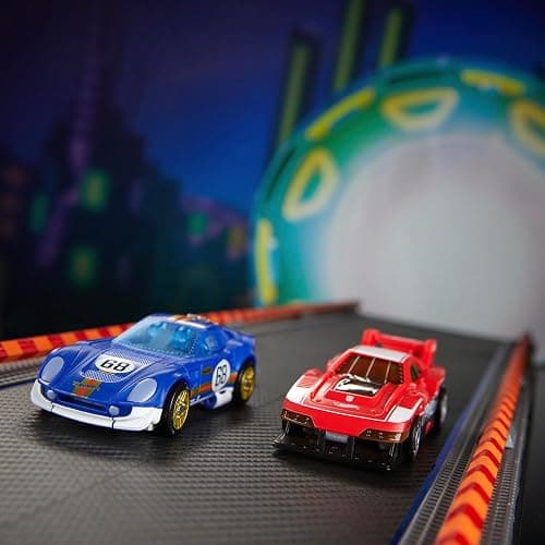 Transformers Collaborative Hot Wheels® x El Segundo Coupe, Deluxe Class 5-Inch Robot Action Figure Converts to Racecar, Ages 8+ thumbnail 13