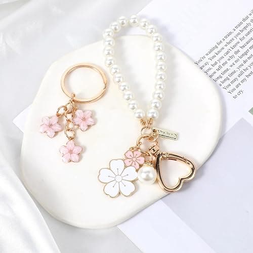Piriuuo 2 Pcs Cute Pearl Keychains for Women, Flower Keychain Kit Imitation Pearl Chain Key Chain Golden Car Key Chain Flower Keychain Charm for Girls Purse Bag Accessories thumbnail 4