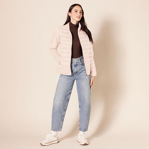 Amazon Essentials Women's Lightweight Long-Sleeve Water-Resistant Packable Puffer Jacket (Available in Plus Size) thumbnail 5