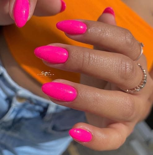 DND DC Gel Polish Set, Pink Collection, UV/LED GelPolish and Air Dry Nail Lacquer, Matching Chip-Free Polish Duo, 0.5 Fl Oz Each thumbnail 2