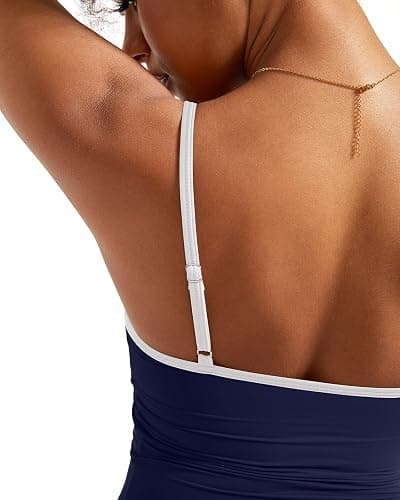 SUUKSESS Women Sexy V Neck Tank Tops Y2K Going Out Top Fitted Basic Cami Shirts thumbnail 2