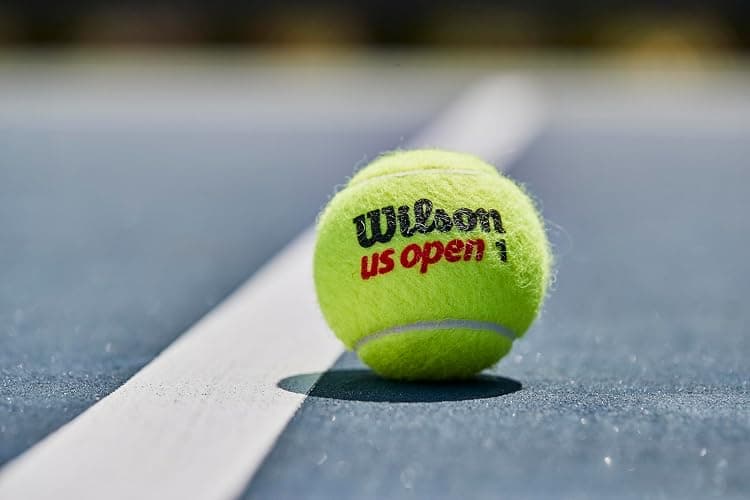 WILSON US Open Extra Duty Tennis Balls - 12 Cans (36 Balls) + 24 Cans (72 Balls) thumbnail 2