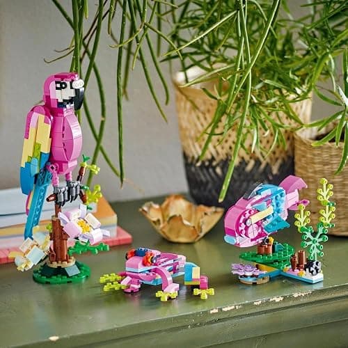 LEGO Creator 31144 - Exotic Pink Parrot thumbnail 5