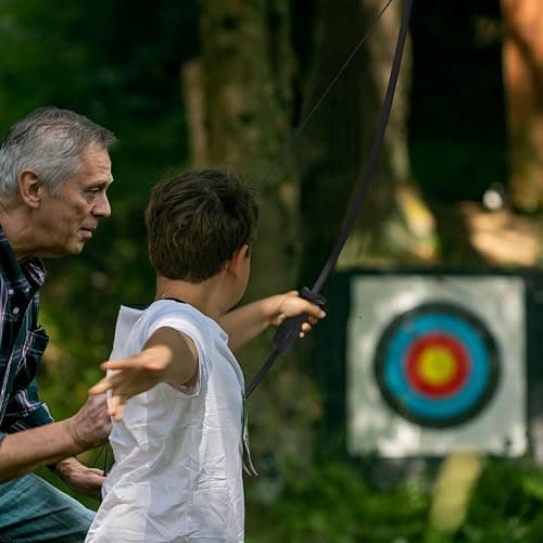 VALYPANOR Archery Recurve Bow and Arrow Youthbow Set, Archery Beginner Gift with 4 Arrows 5 Target Face,Ideal for Teens,Outdoor Sports Game Longbow, Perfect for Left & Right Hand thumbnail 7