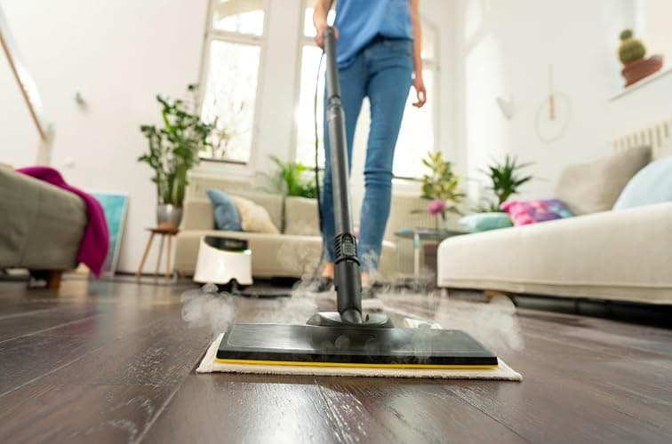 Kärcher SC 3 Deluxe Home Steam Cleaner, 1900W, 3.5 bar, 1L, 75m², Heats in 30s, Includes Floor Cleaning Kit, Descaling Cartridge, Nozzles, White thumbnail 4
