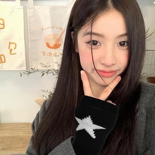 BQSAZHYJ 2 Pairs Y2K Star Gloves Autumn Winter Fingerless Star Knitted Gloves for Women Warm Thumb Hole Warmers Glove thumbnail 3