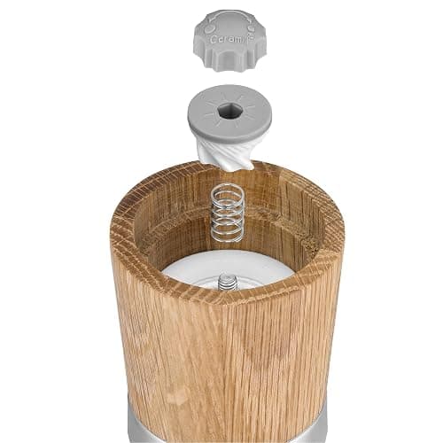 WMF Ceramill Natura - Juego 2 molinillos, Madera 13,8 cm Ø 6 cm, Molinillo de sal y pimienta, Molinillo de cerámica para Especias thumbnail 9