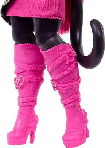 Monster High Catty Noir Doll with Pet Cat Amulette and Accessories Like Backpack, Music Book, Microphone and More thumbnail 4