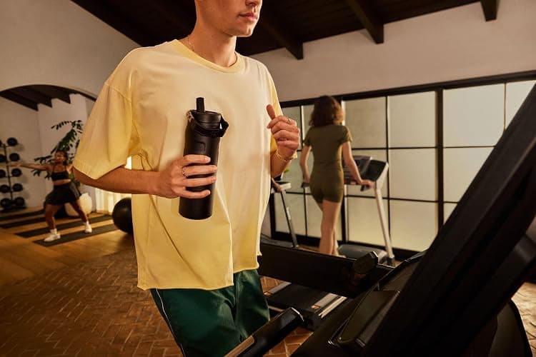Stanley IceFlow Flip Straw 2.0 Water Bottle 24 OZ | Built-In Straw with Larger Opening | Lightweight & Leak-Resistant | Insulated Stainless Steel | BPA-Free | Black 2.0 thumbnail 9