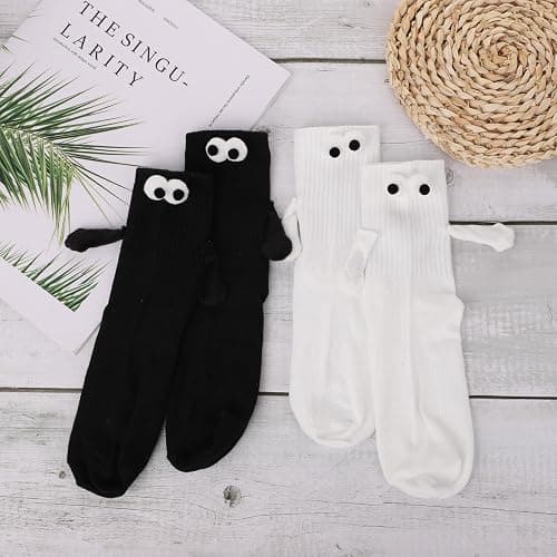 2 Pairs Couple Magnetic Socks, 3D Friendship Hand Holding Socks - Funny Cute for Women Men (White, Black), As Shown in the Picture, 20-40 thumbnail 4