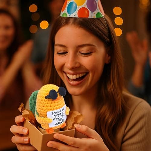 TWPER Birthday Gift for Her Him, Positive Crochet Animals with 10 Affirmation Cards – Cute Emotional Support Duck Desk Decor Inspirational Gift for Women Coworkers Friends thumbnail 2