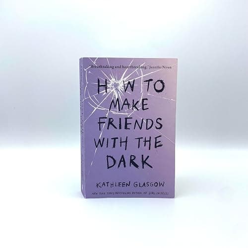 How to Make Friends with the Dark: From the bestselling author of TikTok sensation Girl in Pieces (Rock the Boat) thumbnail 6