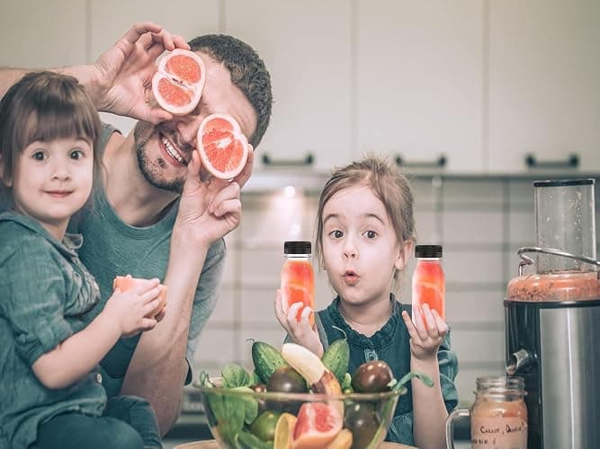 Hulless 6 Ounce Plastic Juice Bottle Drink Containers 5 Pcs Juicing Bottles with Black Lids, Suitable for Juice, Smoothies, Milk and Homemade Beverages thumbnail 2