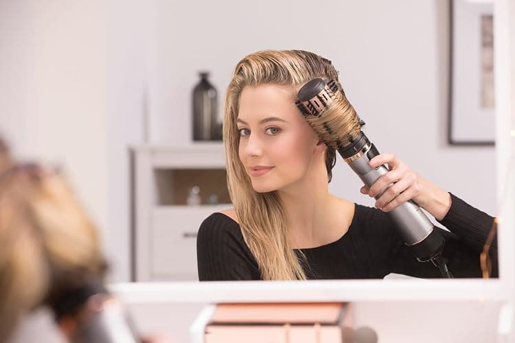 Remington Brosse Soufflante Rotative automatique [Soin kératine & huile d'amande] Keratin Protect (1000W, Céramique, Température variable, 3 accessoires: 2 brosses rondes 40 & 50mm + de Volume) AS8811 thumbnail 10