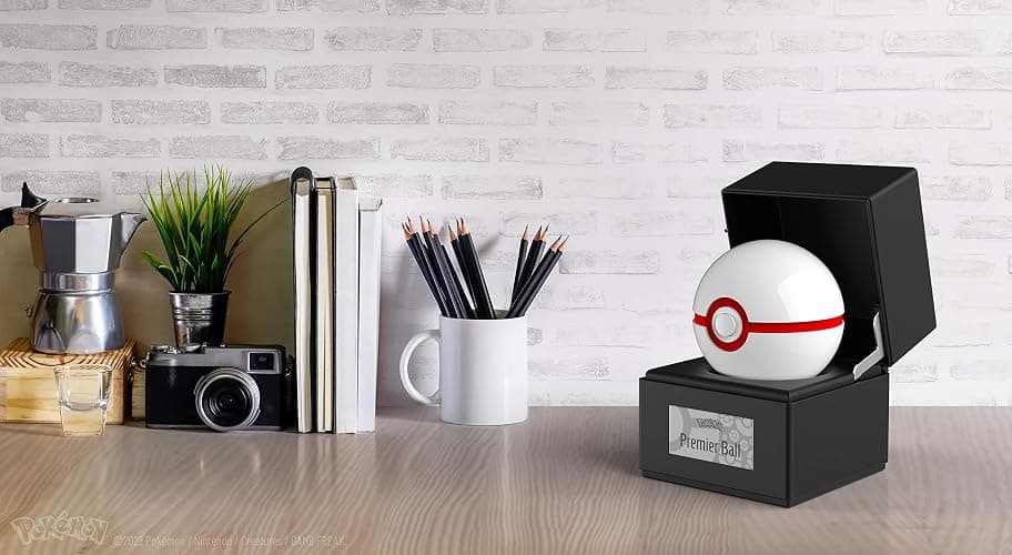 The Wand Company Original Poké Ball Authentic Replica - Realistic, Electronic, Die-Cast Poké Ball with Display Case Light Features – Officially Licensed by Pokémon thumbnail 2