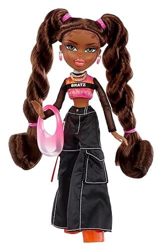 Bratz Alwayz Sasha Fashion Doll with 10 Accessories and Poster thumbnail 5