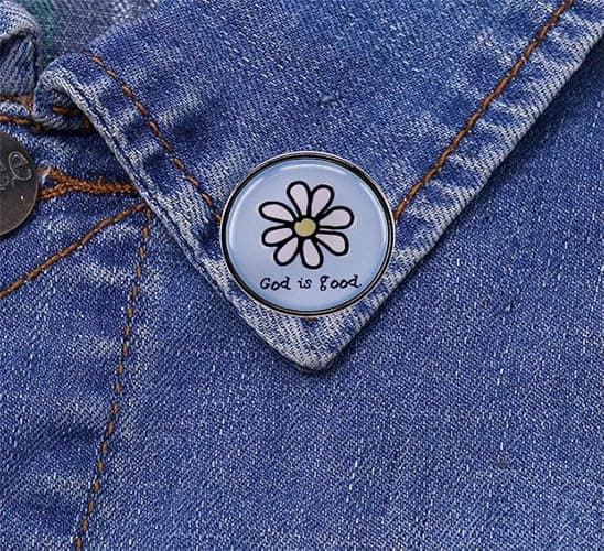 yangjinyuCartoon Daisy Enamel Pin God is Good Brooch Letter Inspirational Quote Pin Sunflower Metal Badges Clothing Backpack Hat Accessory DIY Jewelry Gifts for Women, Blue thumbnail 5