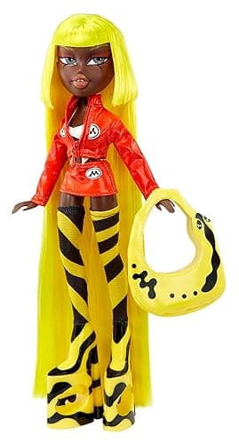 Bratz x Mowalola Special Edition Designer Felicia Fashion Doll with 2 Outfits thumbnail 4