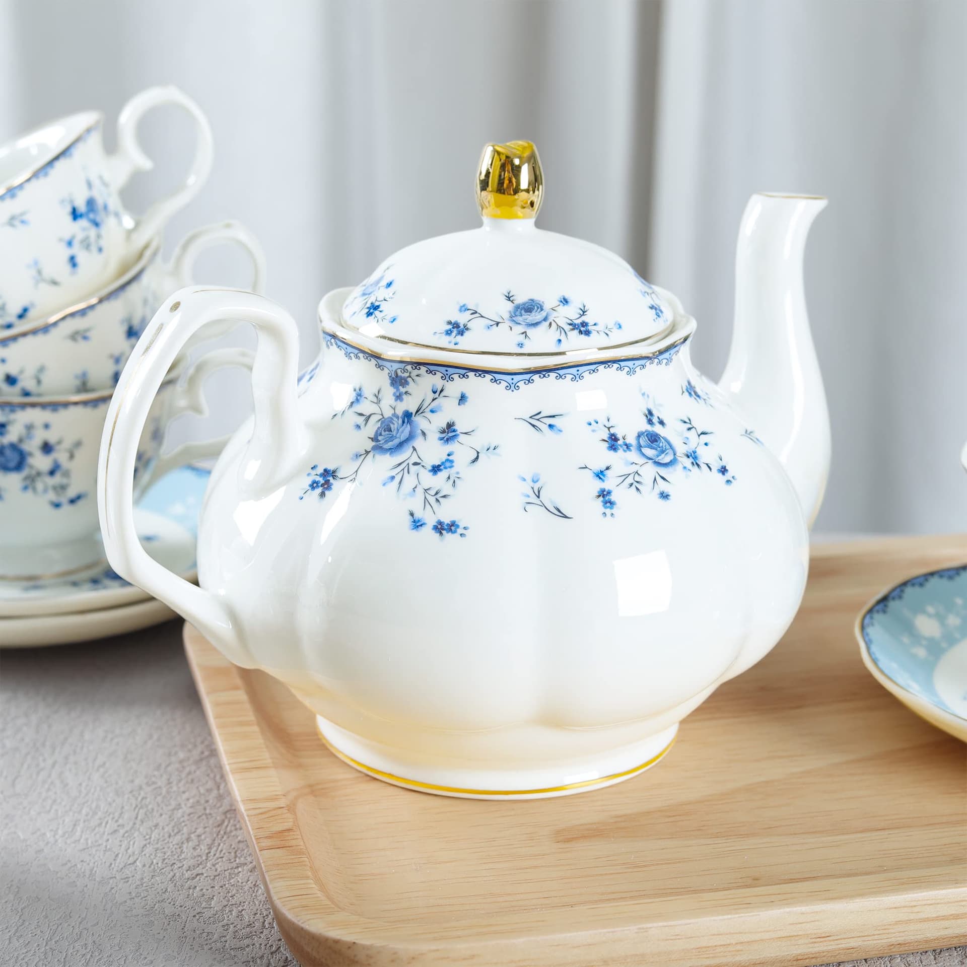 fanquare 15 Piece Blue Rose Porcelain Tea Set, British Floral Teapot with Tea Cups, Women Tea Party Set for 6 (FKT0529) thumbnail 3