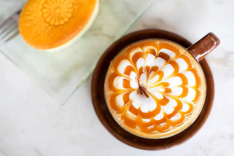 Classic Caramel Café Sauce by Hollander Chocolate Co. | For Caramel Lattes & Deserts | Perfect for the Professional or Home Barista - Net Wt. 91oz (64 fl Oz) Large Bottle (PUMP Included) | For Caramel Lattes & Desserts, American Cane Sugar & Sea Salt, GMO-Free, Gluten/Soy-Free, Corn-Syrup Free thumbnail 4