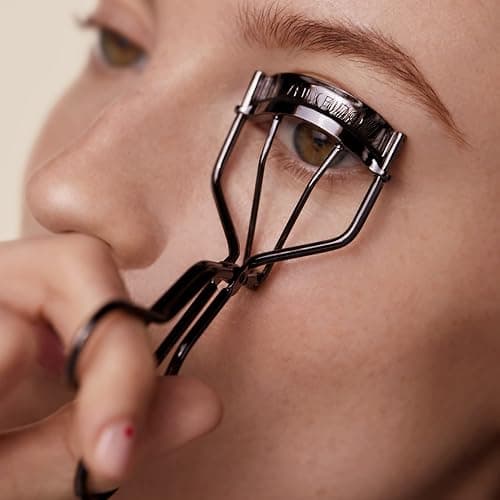 Shiseido Eyelash Curler - Crimps & Curls Lashes for Perfect, Eye-Framing Fringe - Gentle & Safe - Includes Replacement Pad thumbnail 6