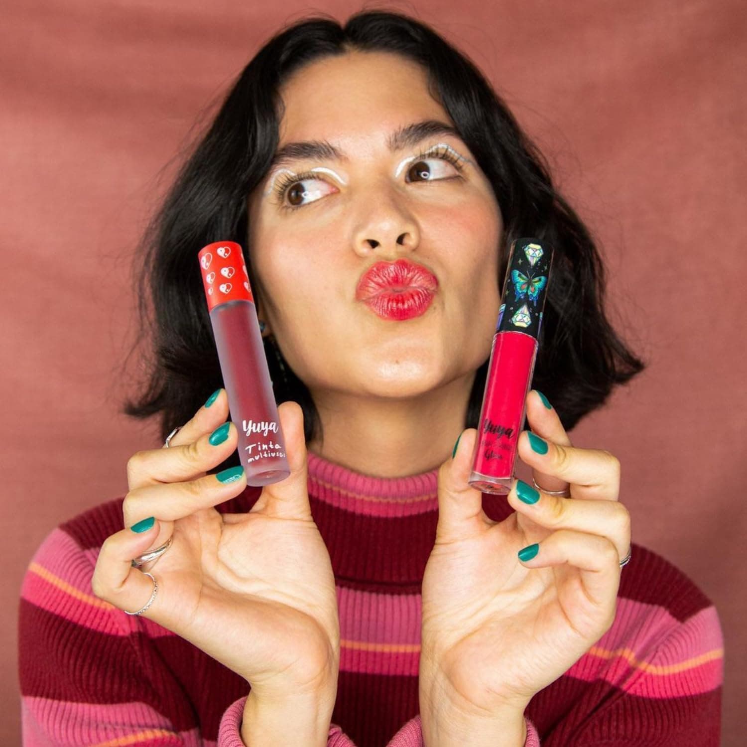 Republic Cosmetics Yuya Tinta multiusos Yin Yang de larga duración para labios, ojos y mejillas con extracto de Aloe Vera Color Rojo thumbnail 5