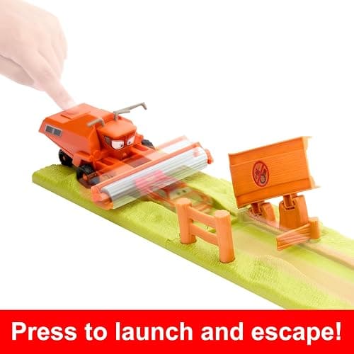 Mattel Disney and Pixar Cars Playset with 3 Toy Vehicles & 2 Ways to Play, Frank Escape & Stunt Race Set Includes Lightning McQueen thumbnail 3