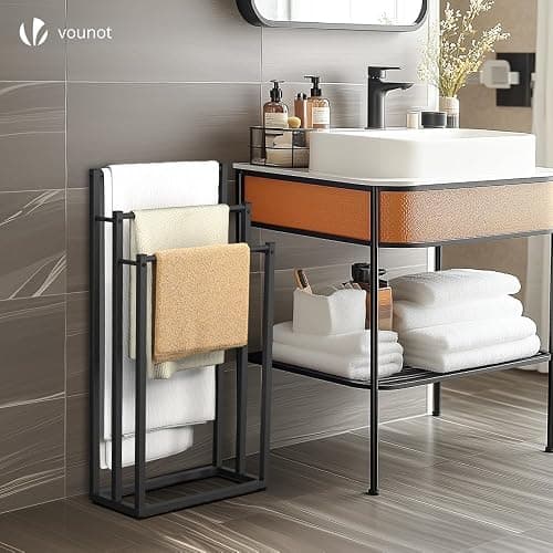 VOUNOT® Porte-Serviettes autoportant sur Pied Support à 3 Niveaux en Métal Rangement Stable pour Serviettes de Bain et Accessoires Idéal à Côté de la Douche Baignoire ou Lavabo Noir thumbnail 2