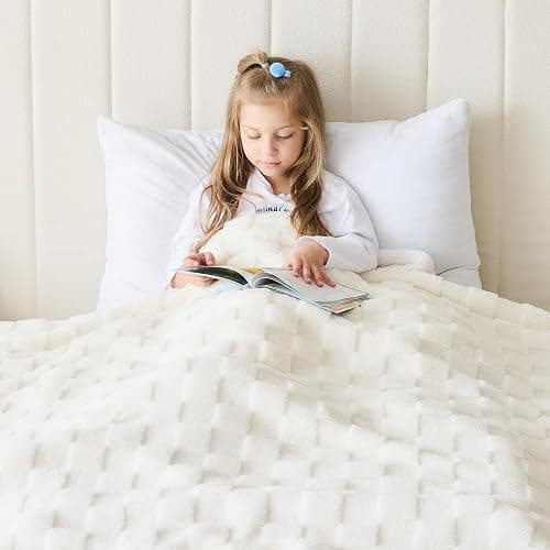 NEWCOSPLAY Super Soft Queen Blanket Ivory Premium Silky Flannel Fleece 3D Checkered Lightweight Bed Blanket All Season Use (Ivory Checkered, Queen(90"x90")) - Ivory Checkered - Queen(90"x90") thumbnail 8