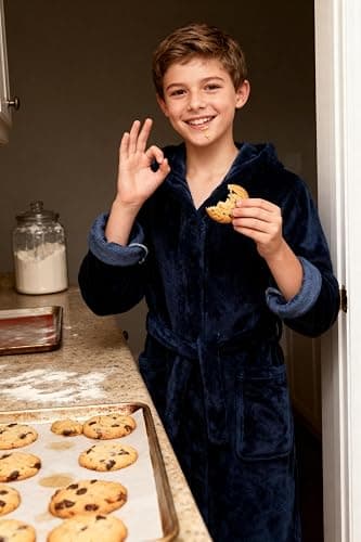 E.W Apparel Boys Fleece Robe Girls Hooded Bathrobe Toddlers Soft Fuzzy Robe for Kids thumbnail 6
