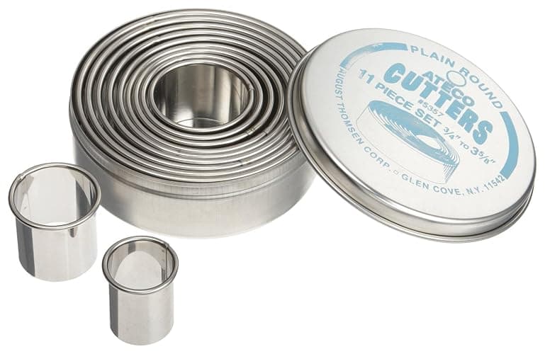 Ateco Plain Edge Round Cutters in Graduated Sizes, Stainless Steel, 11 Pc Set - Image 1