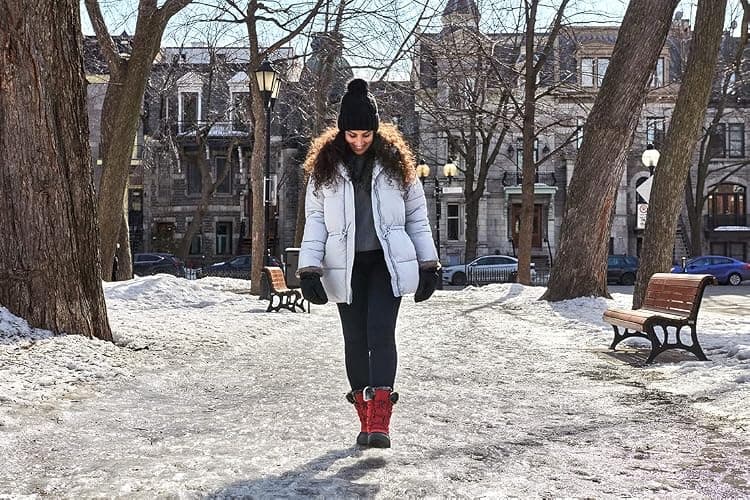 Kamik Momentum 3 Insulated Snow Boots - Waterproof Boots for Women - Thermal Insulation & Traction for Women's Winter Shoes thumbnail 3
