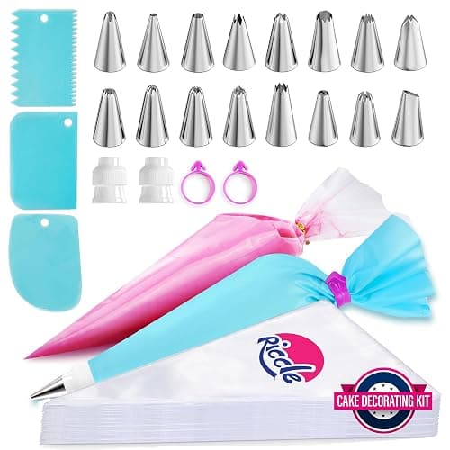 Riccle Piping Bags and Tips Set, 11.8 Inch 100 Anti Burst Piping Bags, 124 Pcs Cake Decorating Kit with 16 Piping Tips, 1 Reusable Pastry Bags, 3 Cake Scrapers, 2 Couplers, and 2 Icing Bags Ties - Image 1