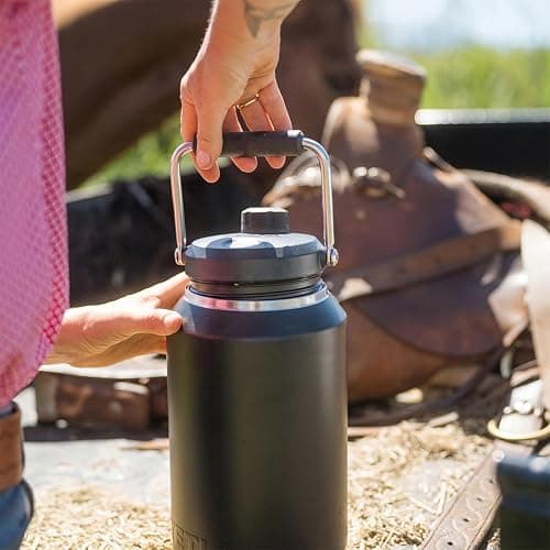 YETI Rambler Gallon Jug 2.0, Vacuum Insulated, Leakproof, Stainless Steel with MagCap, Wetlands Camo thumbnail 2