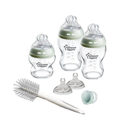 Tommee Tippee Natural Start Glass Newborn Starter Set, 150ml and 250ml Anti-Colic Baby Bottles, Slow and Medium Flow Breast-Like Teats for a Natural Latch, Self-Sterilising - Image 1