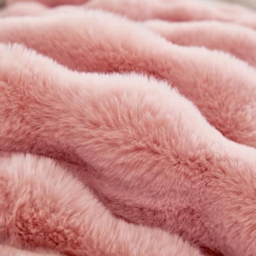 BENVWE Faux Fur Throw Blanket for Couch - Fluffy Soft Thick Bubble Blanket for Living Room Home Decor - Mothers Day Birthday Gifts for Women, Dusty Pink, 51" x 63" thumbnail 7