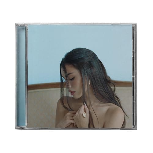 Locket - Madison Beer thumbnail 2