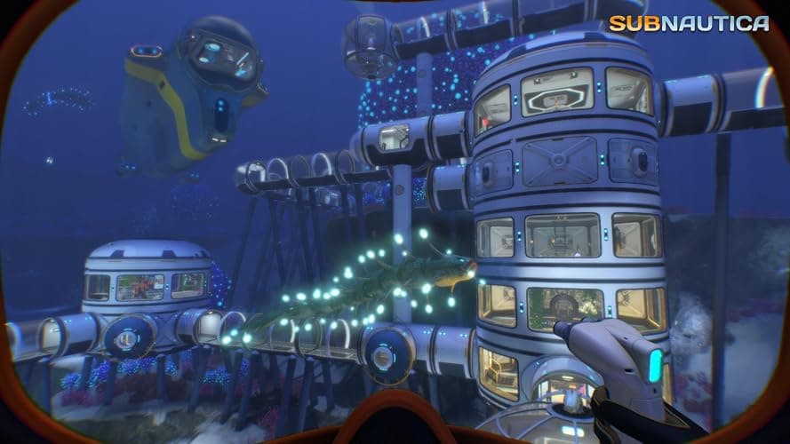Subnautica Ps4- Playstation 4 thumbnail 2