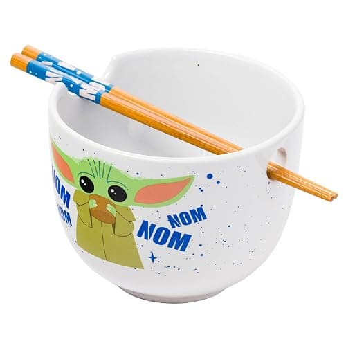 Silver Buffalo Star Wars Mandalorian Baby Yoda Grogu Nom Nom Ceramic Ramen Noodle Rice Bowl with Chopsticks, Microwave Safe, 20 Ounces - Image 1