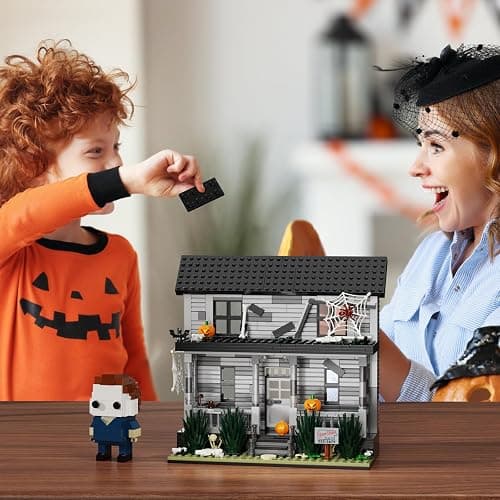 Horror Movie Halloween- Figure & House Building Blocks Kits, Collectible Decoration Building Toy, Present for Friends and Fans, Creative Stable Collectible Building Toy(586 Pieces) thumbnail 4