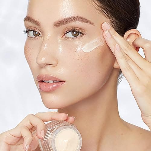 Charlotte Tilbury Magic Eye Rescue - Smoothing & Hydrating Under Eye Cream with Time-Released Retinol & Botanical Complex for Dark Circles, Puffiness & Fine Lines - For Smoother, Youthful Skin thumbnail 4