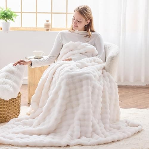 NEWCOSPLAY Faux Fur Twin Blanket Ivory Bubble Blanket Thick Warm Soft for Couch Sofa Bed 550GSM (Ivory, Twin(60"x80")) | Soft, Warm, Thick, for Couch Sofa Bed thumbnail 2